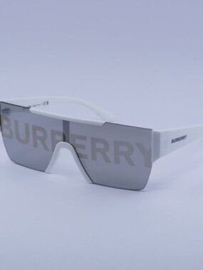 Burberry BE4291 3007/H Sunglasses White Shield Frame, Grey Tampo Burberry Lenses